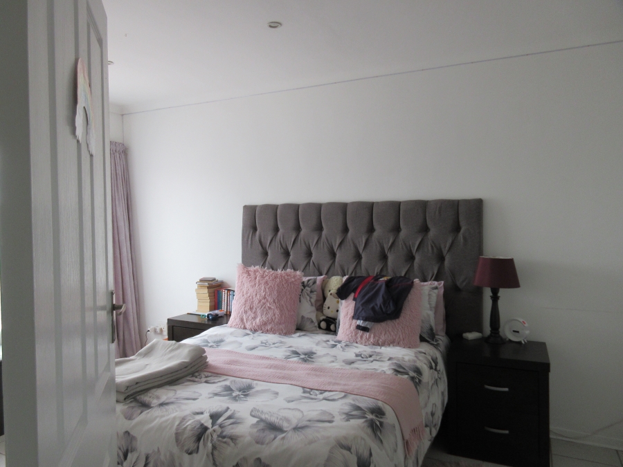 2 Bedroom Property for Sale in West Bank Eastern Cape